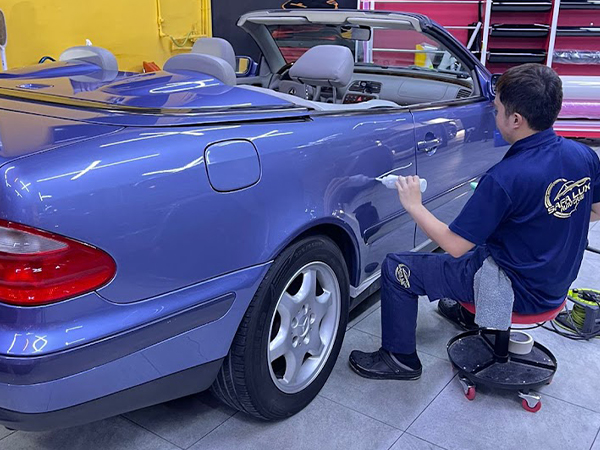Car wrapping style and benefits in Dubai  