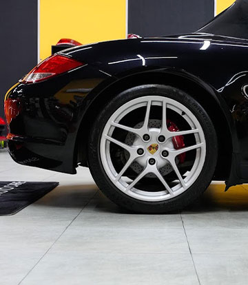 Polishing services at Safalux Auto Care ensuring your car looks brand new
Wheel restoration and repair services to keep your wheels in top condition at Safalux Auto Care